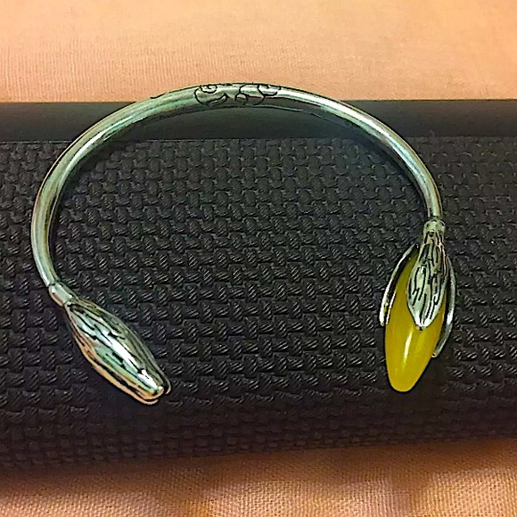 Sterling Silver Jade Flower Bangle Bracelet - Picture 9 of 11